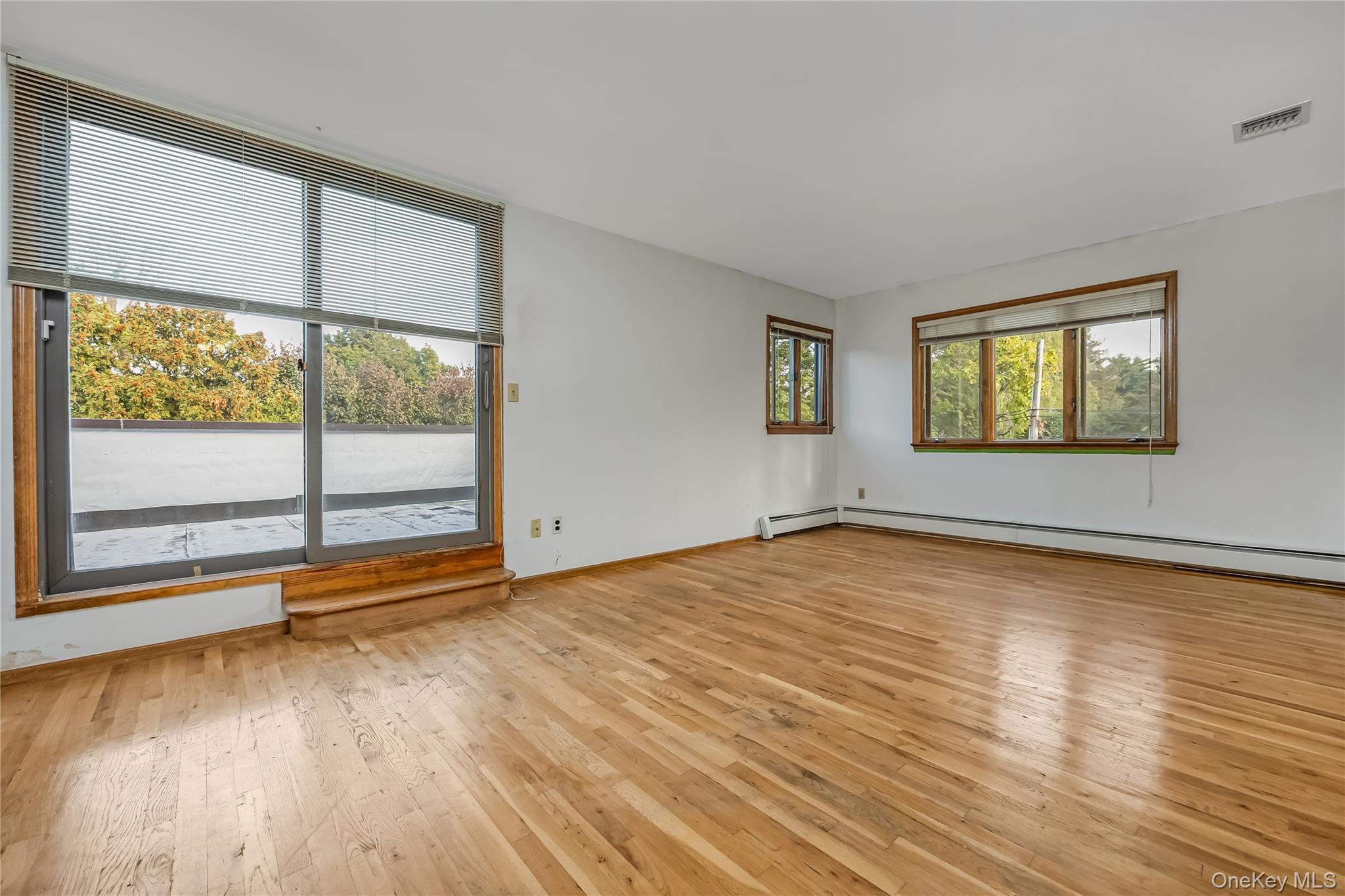 1 Wunaquit Drive, Bayville, NY 11709