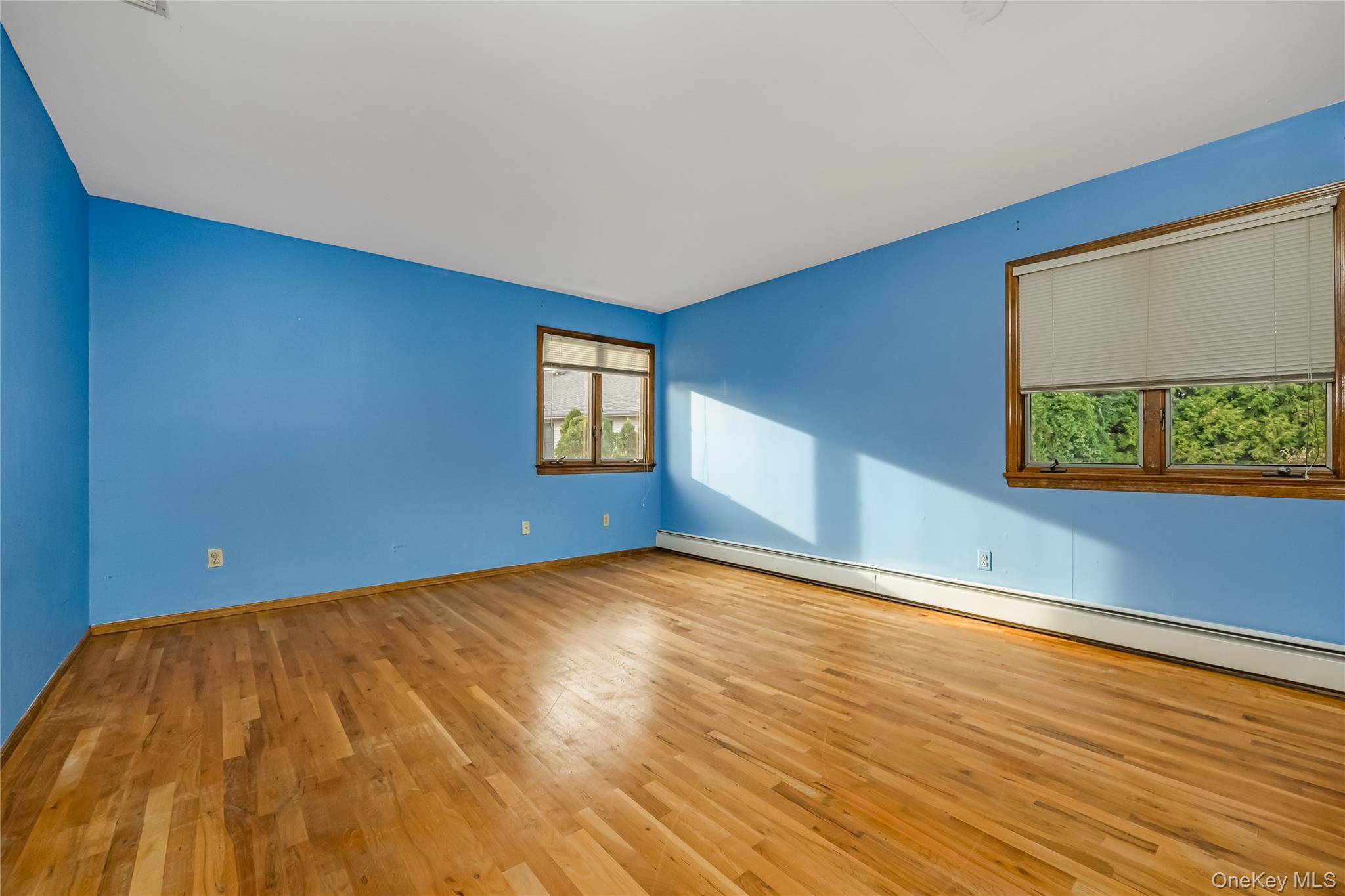 1 Wunaquit Drive, Bayville, NY 11709