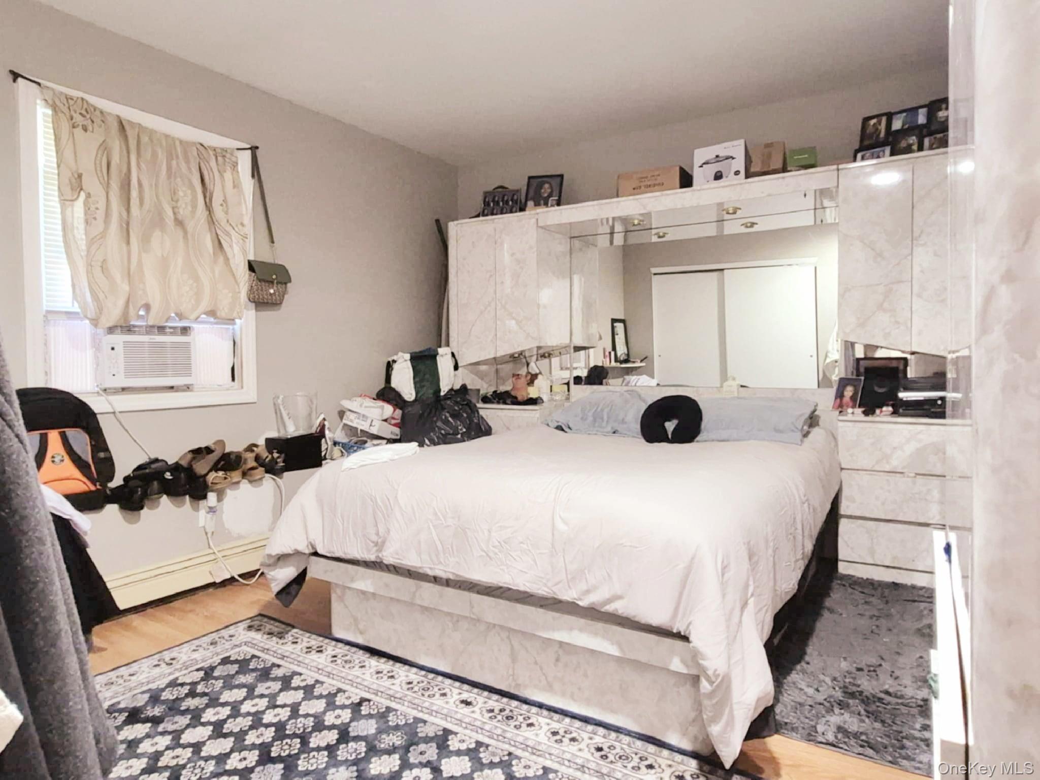 40 Pauls Path, Coram, NY 11727