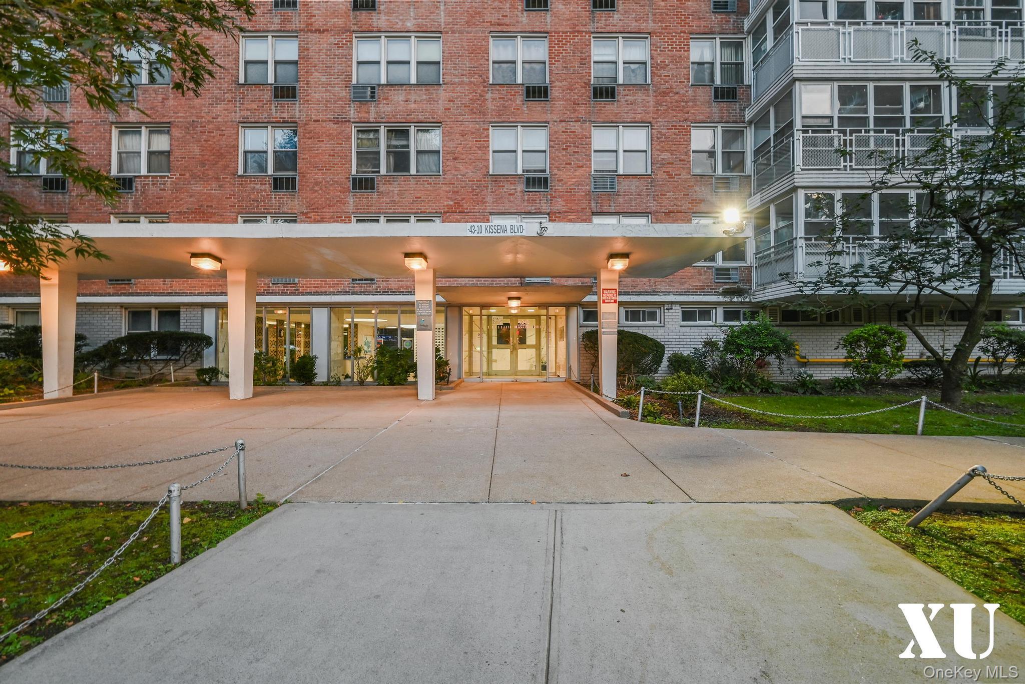 43-10 Kissena Boulevard # 10E, Flushing, NY 11355