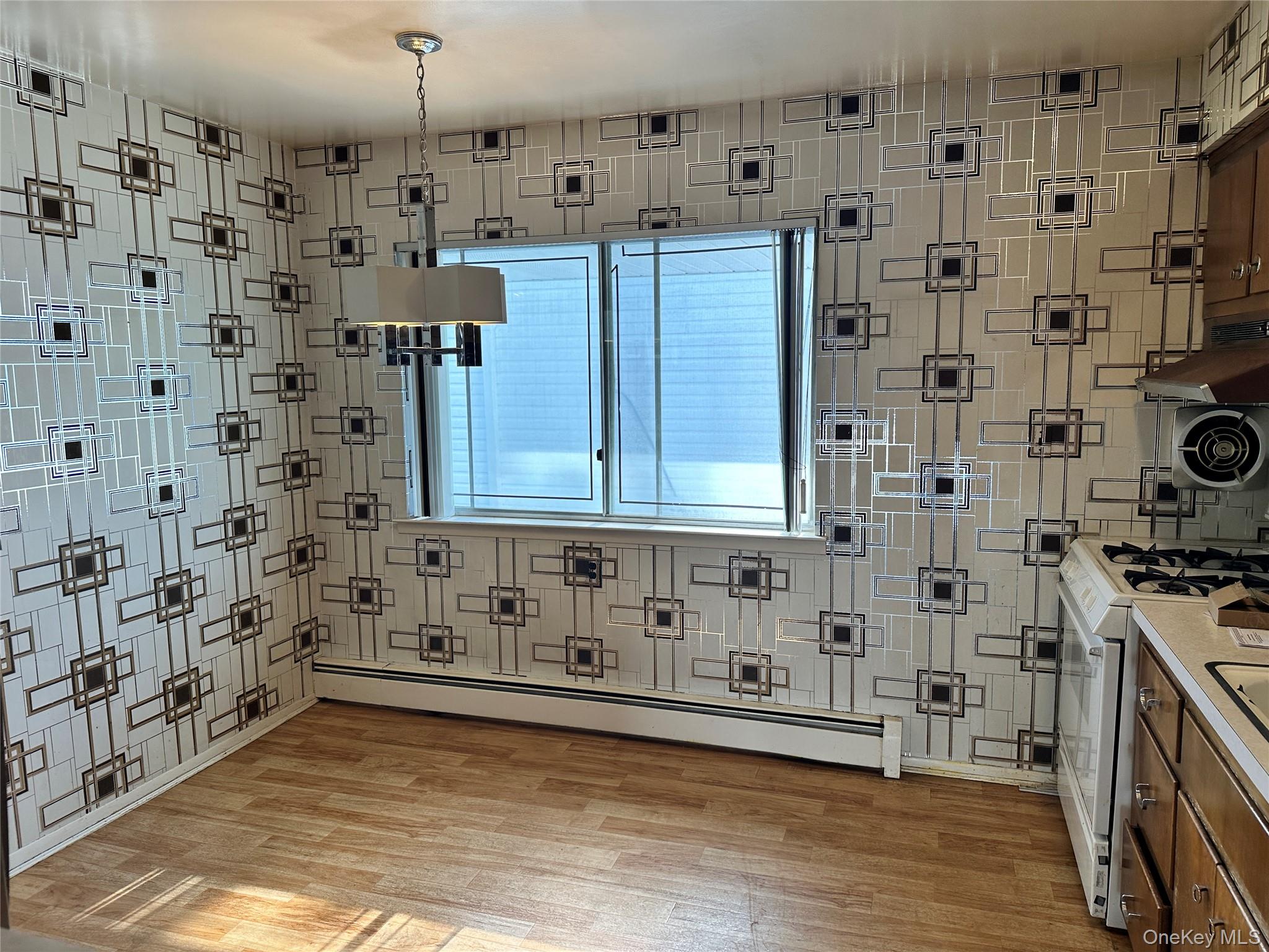 3128 Schreiber Place, Baldwin, NY 11510