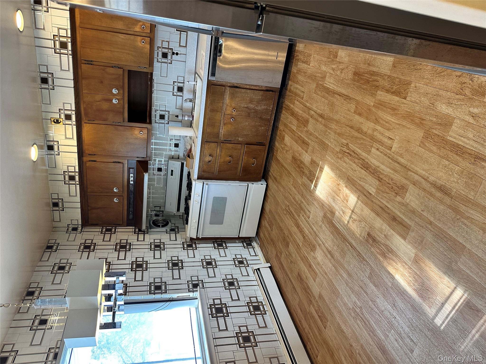 3128 Schreiber Place, Baldwin, NY 11510