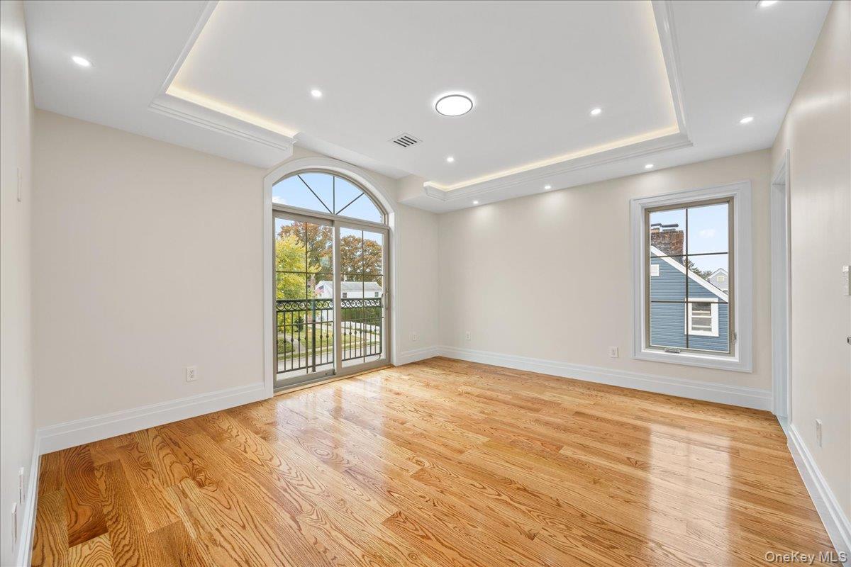 2481 Putnam Drive, East Meadow, NY 11554