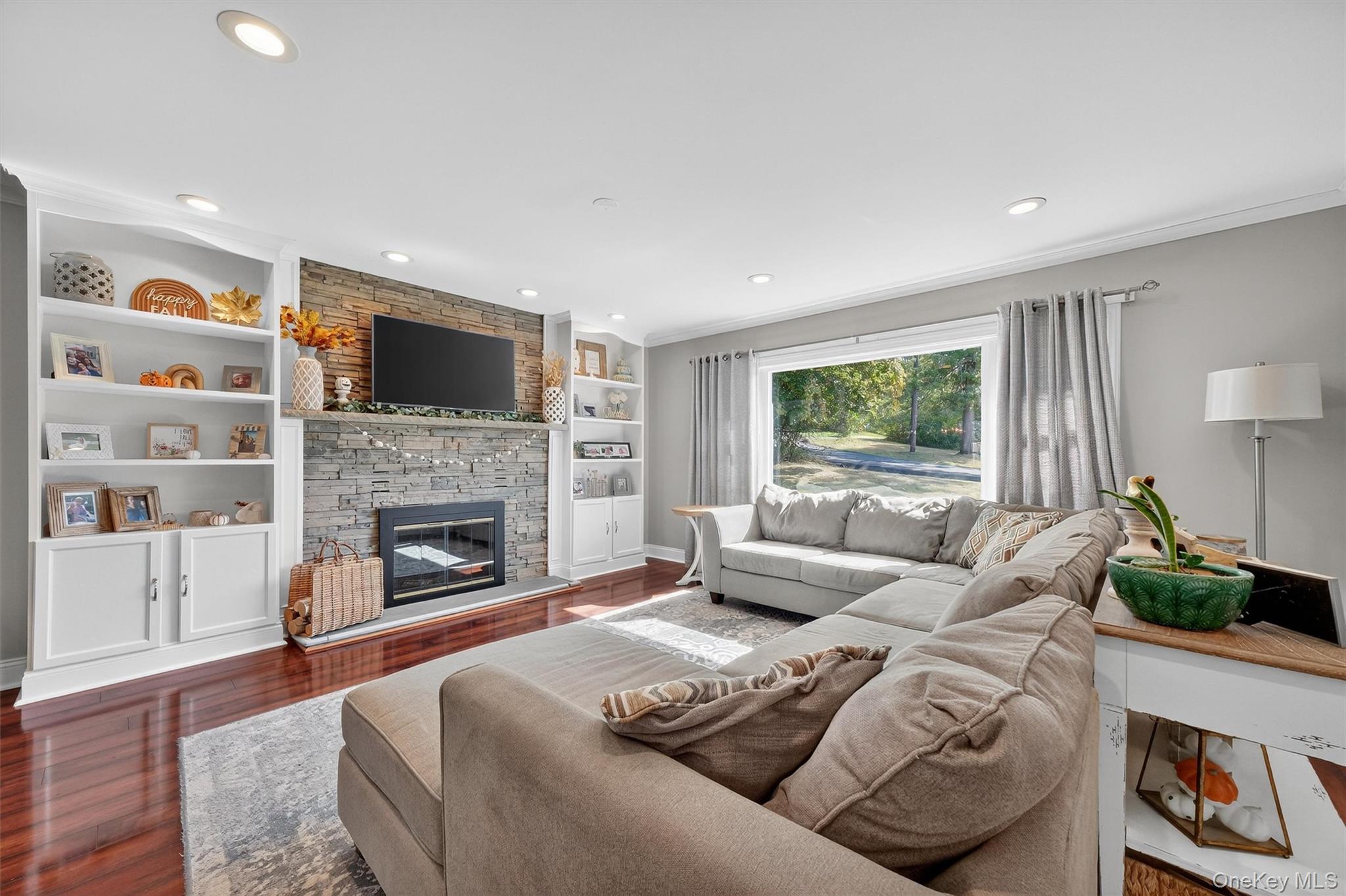 301 Balmville Lane, Balmville, NY 12550