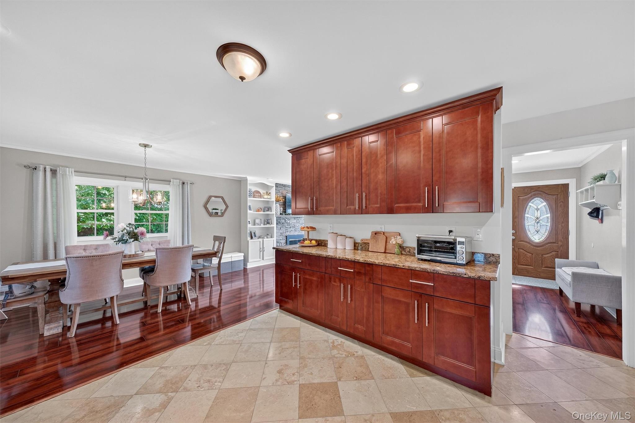 301 Balmville Lane, Balmville, NY 12550