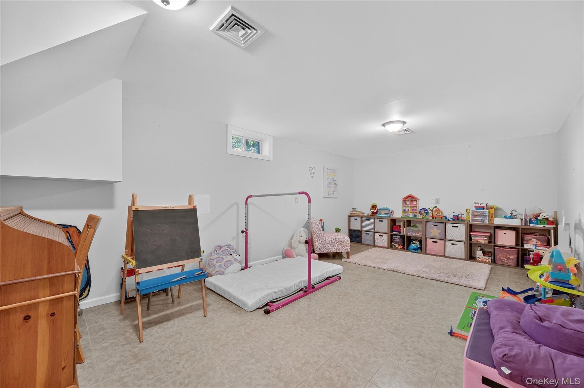 301 Balmville Lane, Balmville, NY 12550