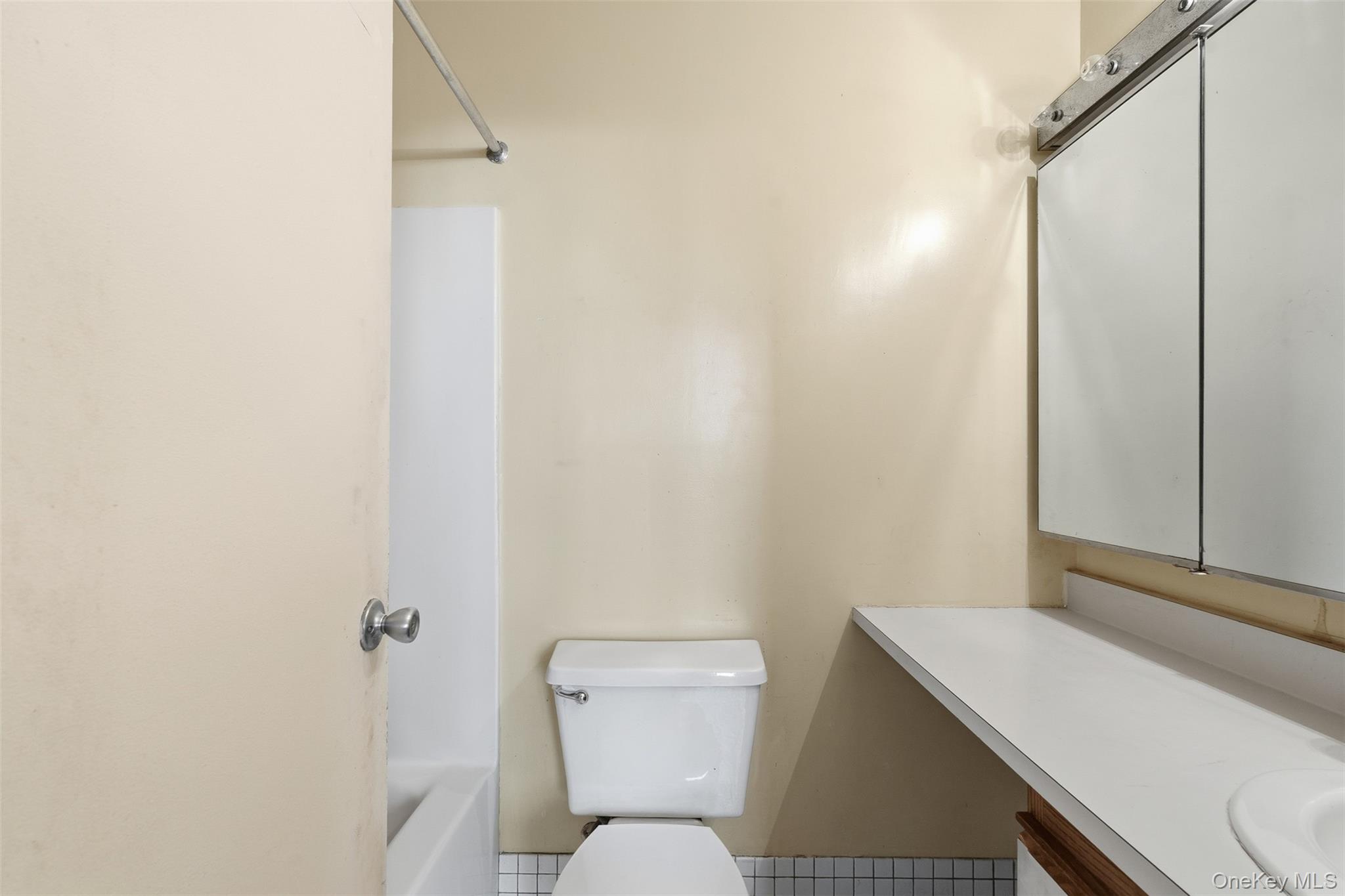 230 Fleet Court # 16230, Bronx, NY 10473