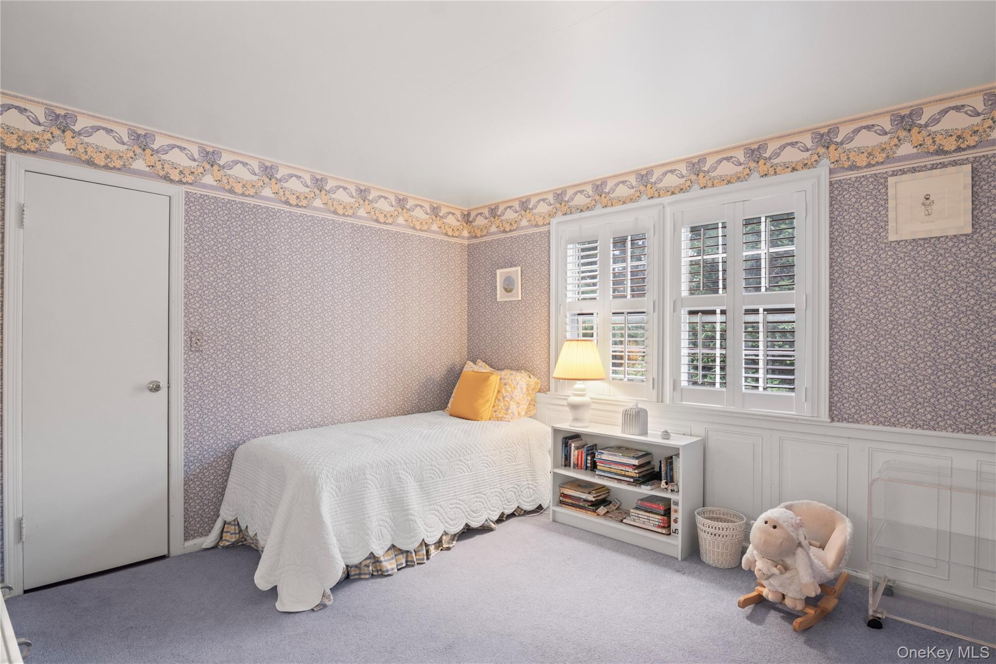 1276 Ridge Road, Laurel Hollow, NY 11791