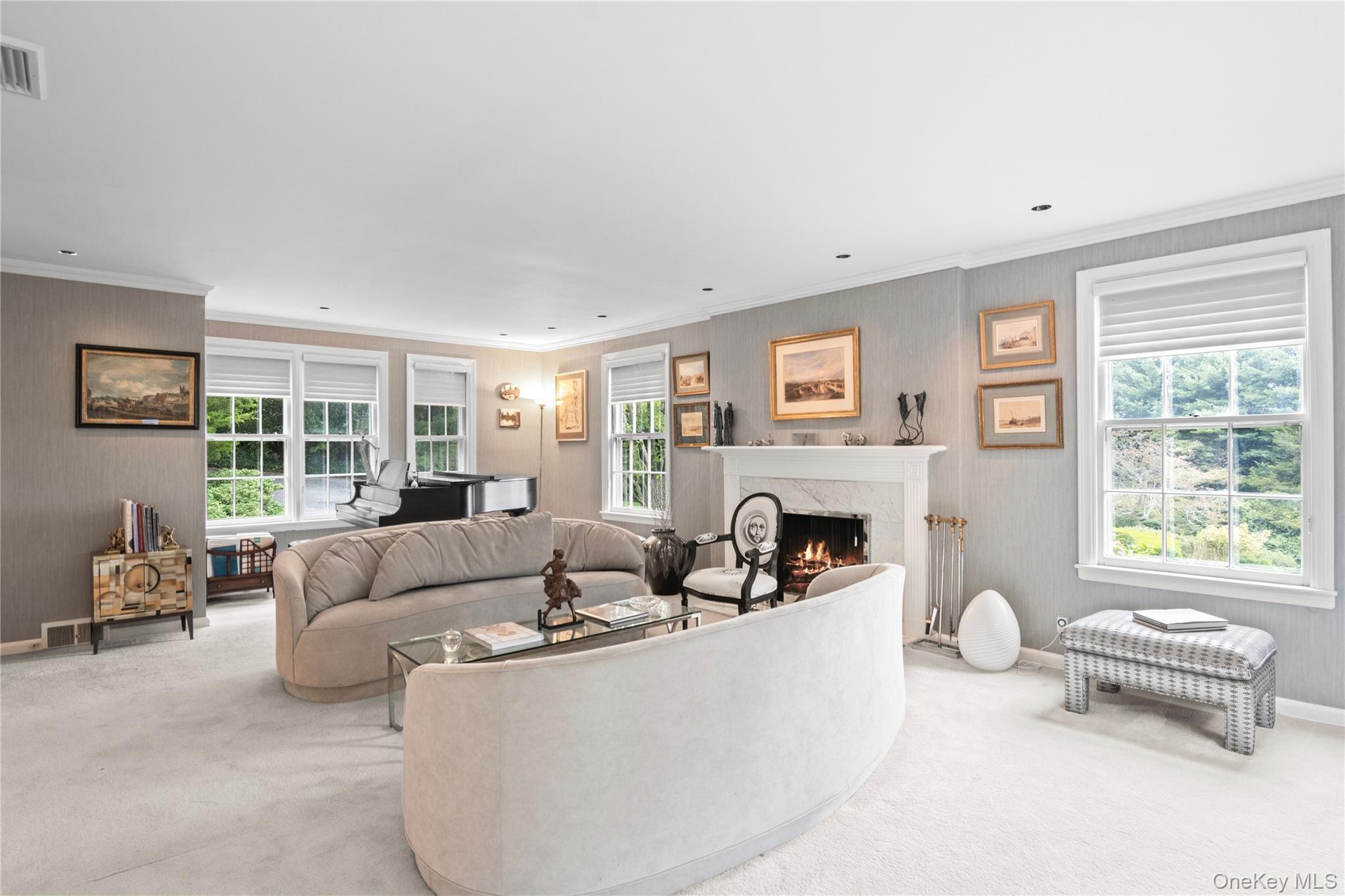 1276 Ridge Road, Laurel Hollow, NY 11791