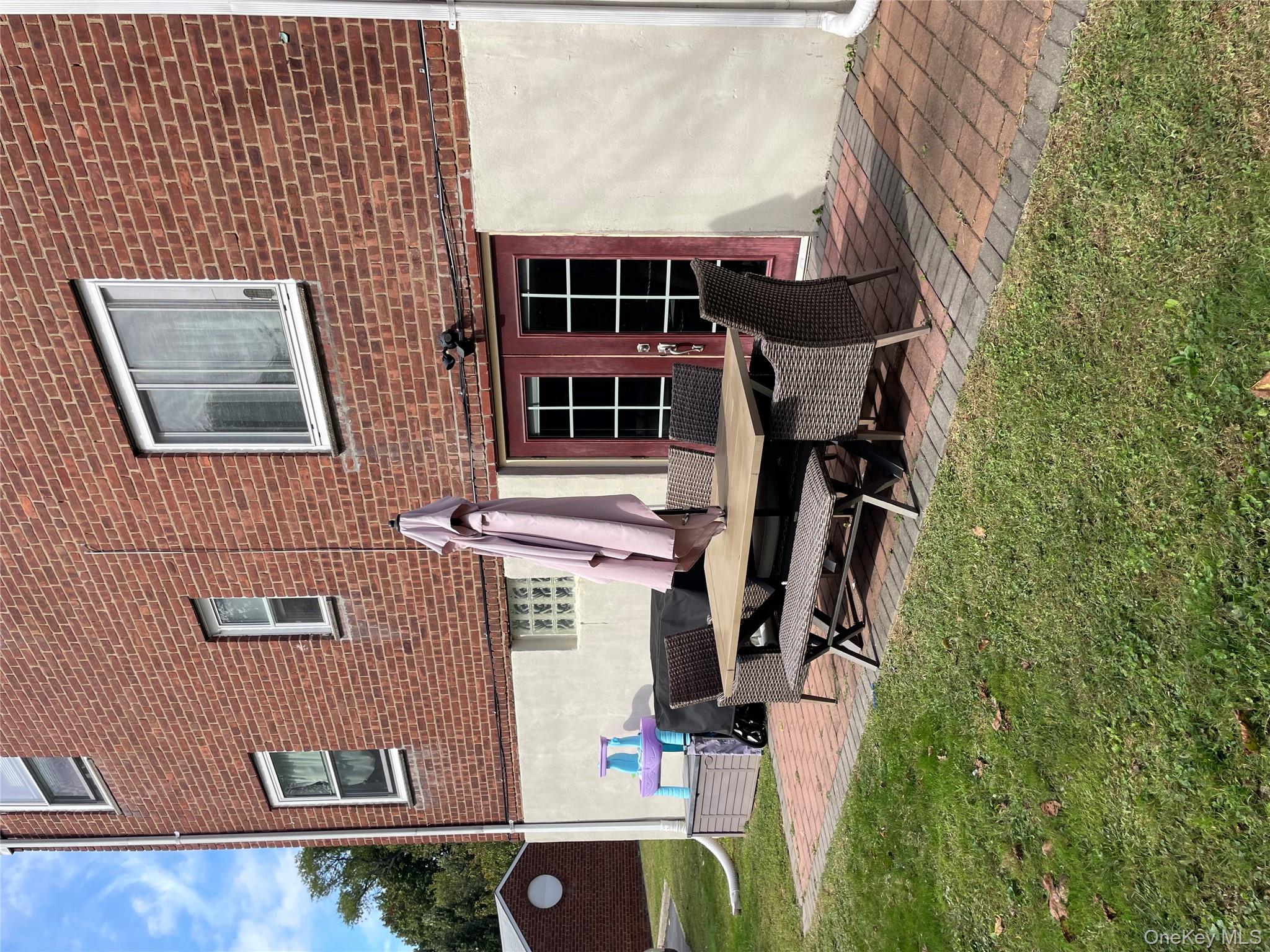 264-11 73rd Avenue # 128A4, Glen Oaks, NY 11004