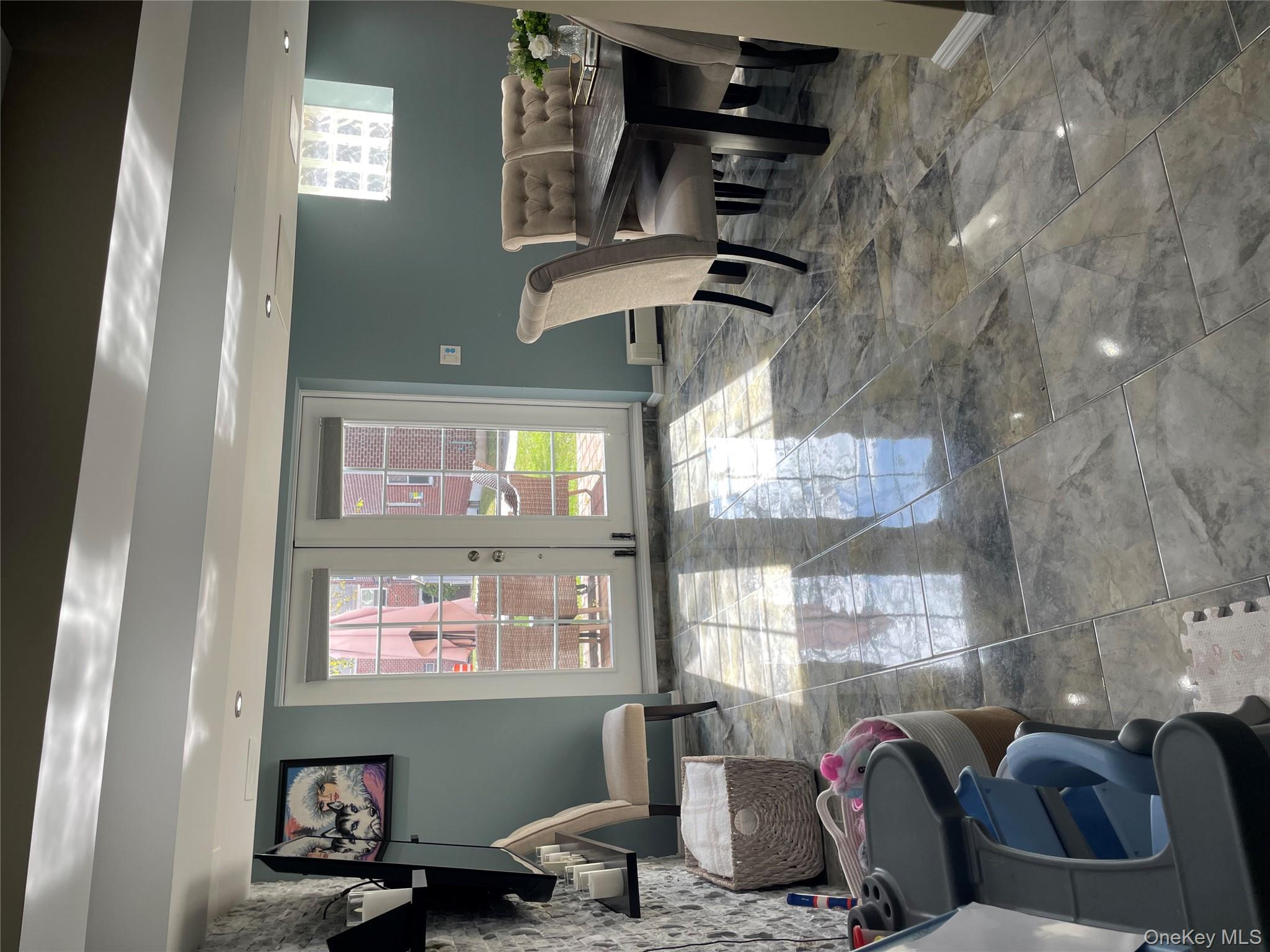 264-11 73rd Avenue # 128A4, Glen Oaks, NY 11004