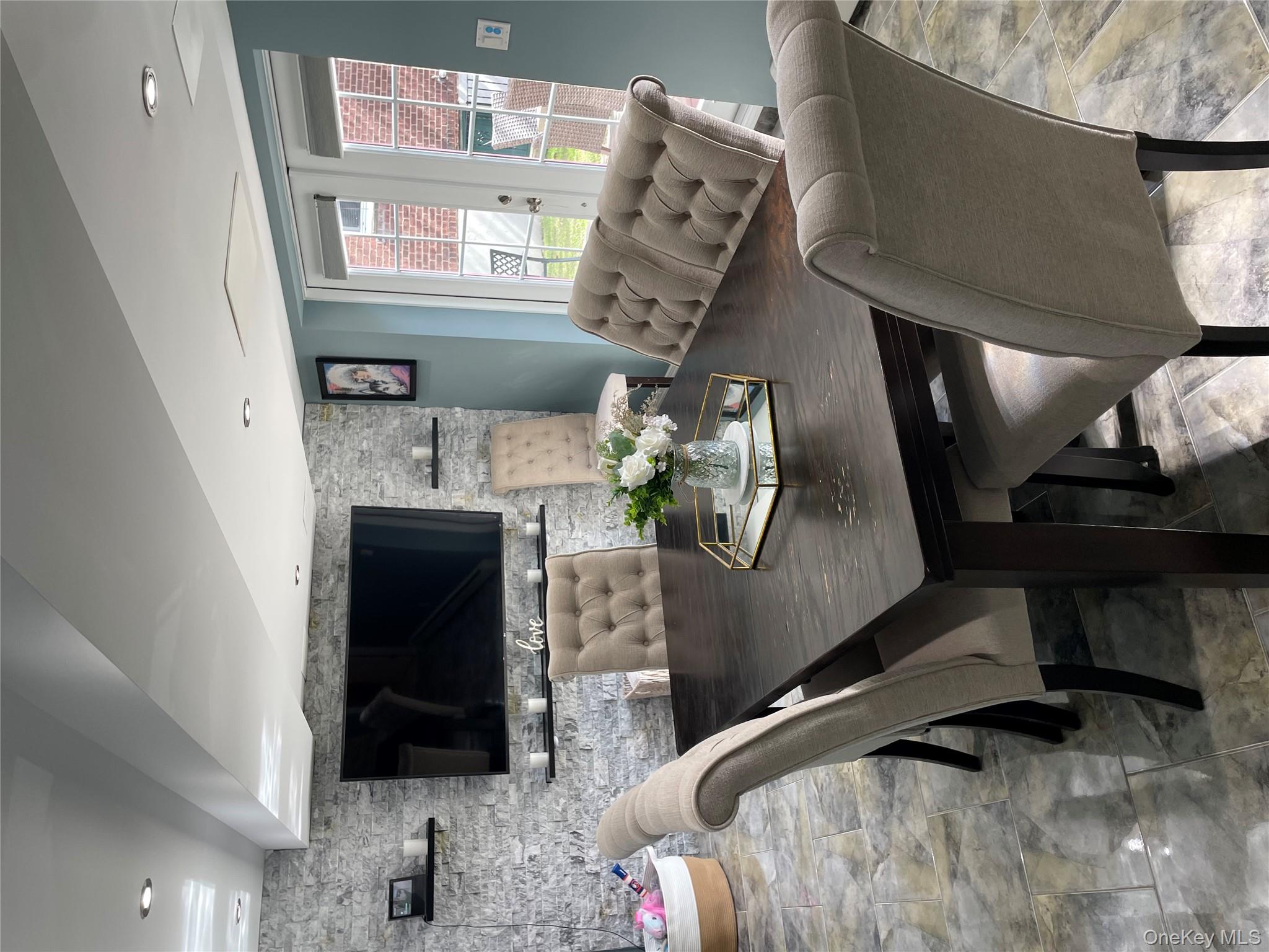 264-11 73rd Avenue # 128A4, Glen Oaks, NY 11004