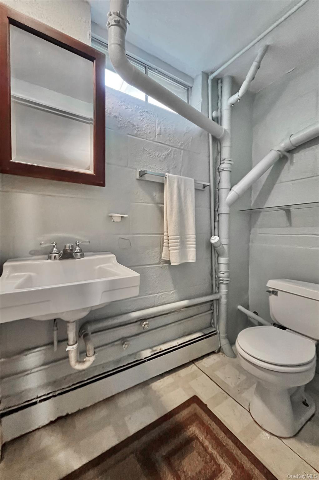 37 Friendly Way, Stormville, NY 12582