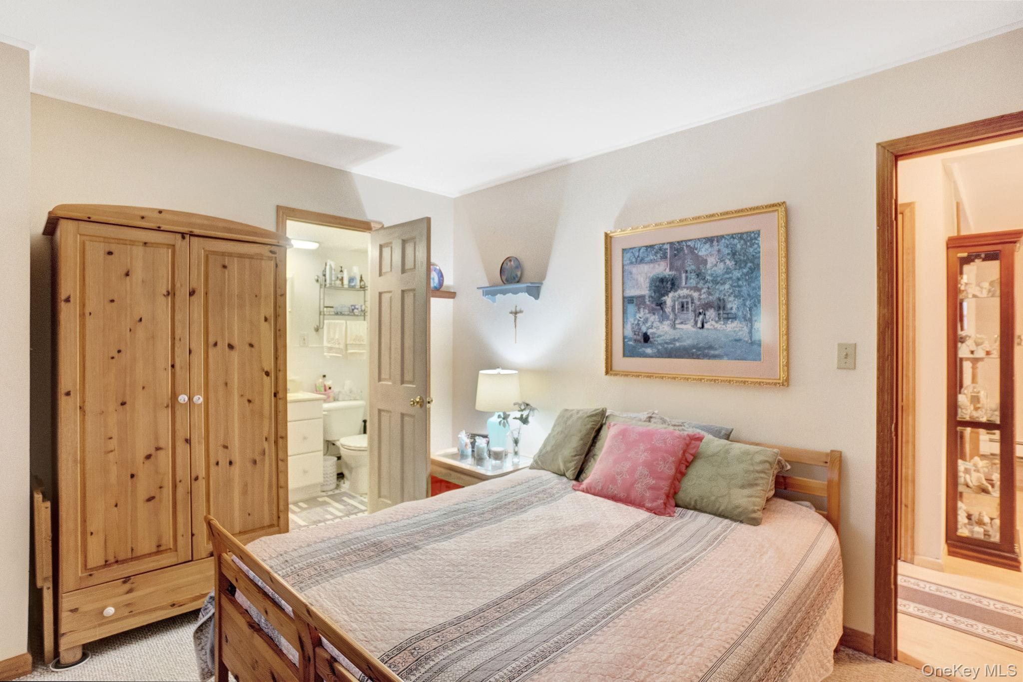 179 Swan Lane, Levittown, NY 11756