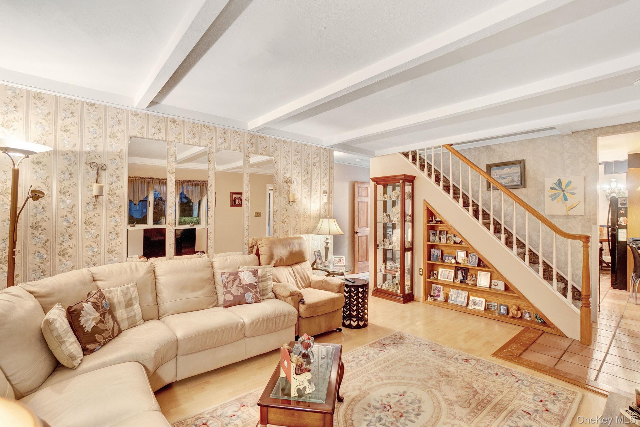 179 Swan Lane, Levittown, NY 11756