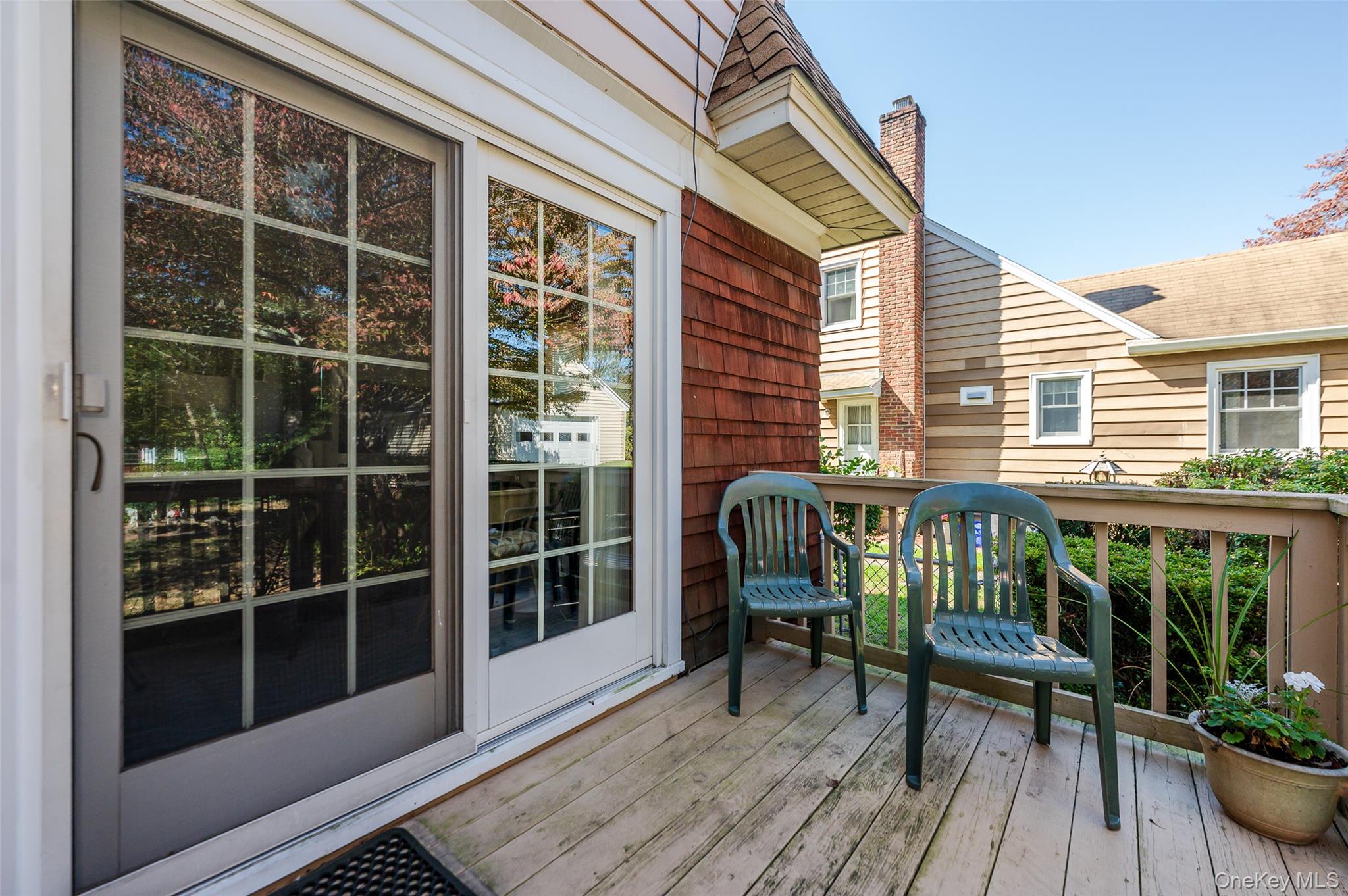 480 Windsor Place, Oceanside, NY 11572