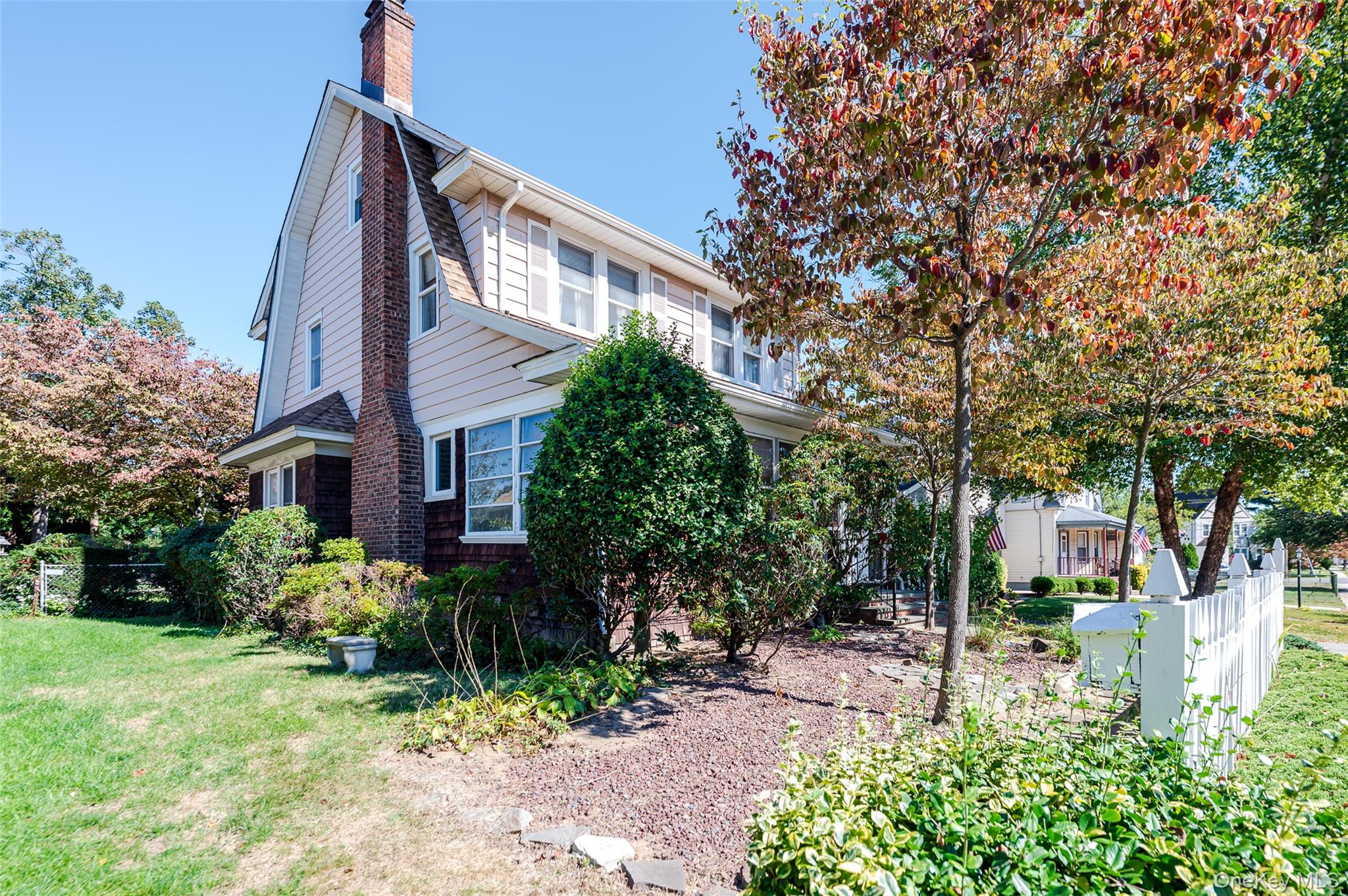 480 Windsor Place, Oceanside, NY 11572