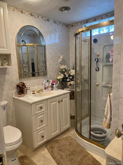 8918 239th Street, Bellerose, NY 11426