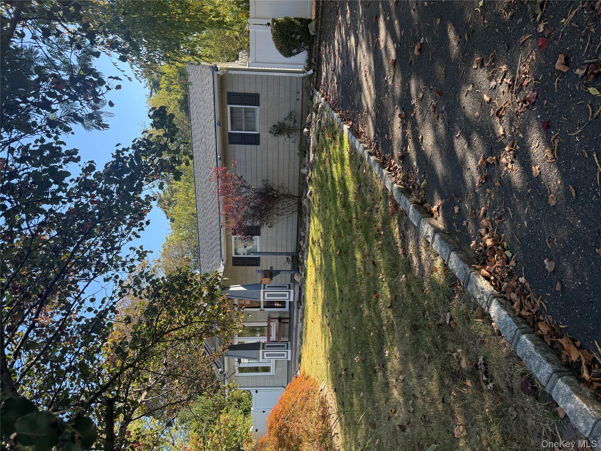 1537 N Thompson Drive, Bay Shore, NY 11706