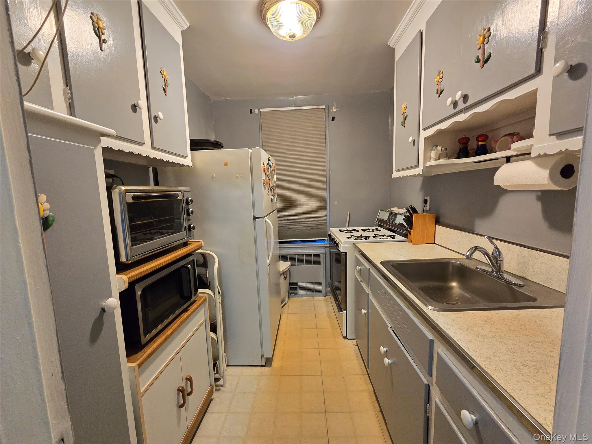 33-06 92nd Street # 6M, Jackson Heights, NY 11372