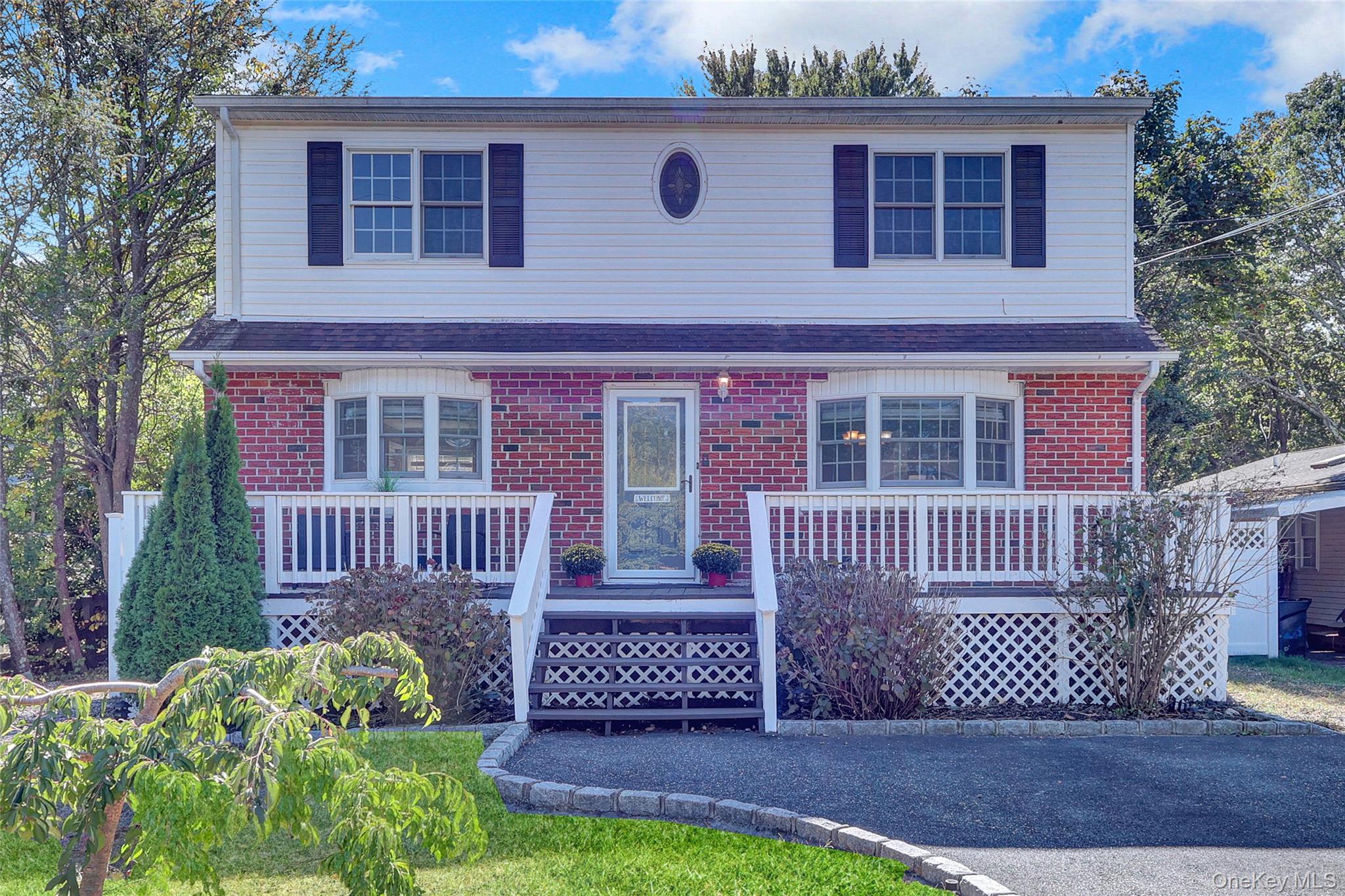 30 Kilroy Drive, Mastic, NY 11950