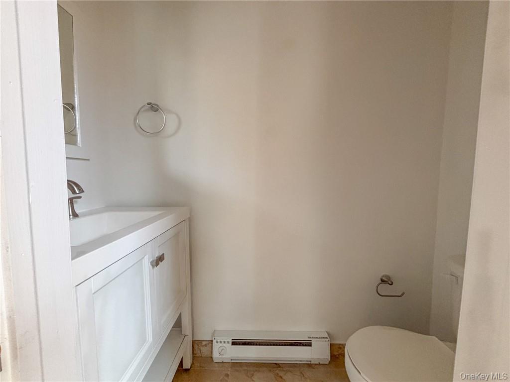 63 Orchard Street # 2N, Marlboro, NY 12542