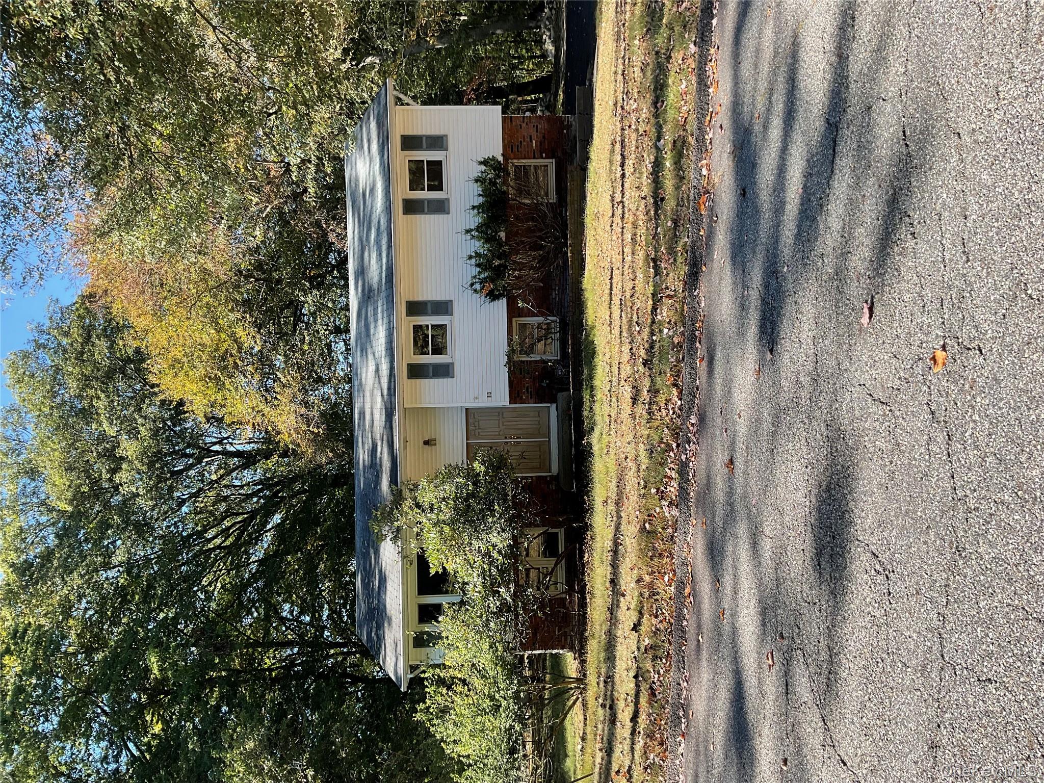 13 Thomsen Drive, Airmont, NY 10952