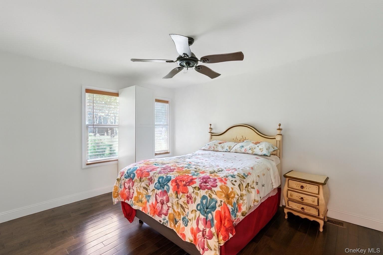 28 Ozark Street, Ronkonkoma, NY 11779