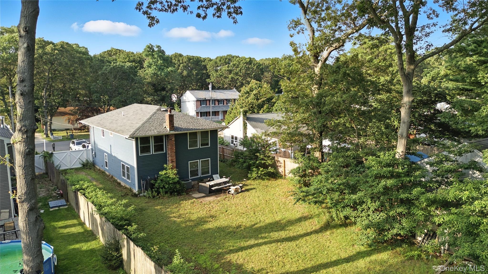 28 Ozark Street, Ronkonkoma, NY 11779