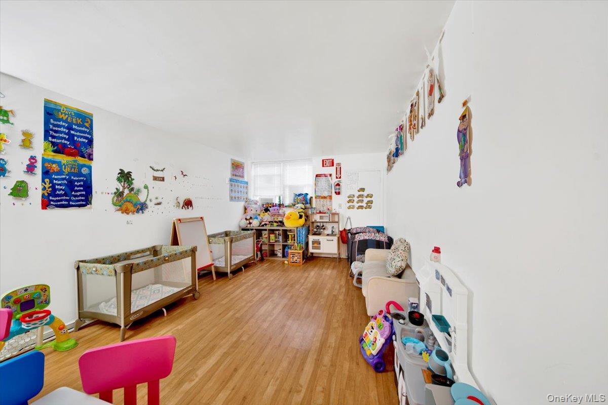 3226 Ampere Avenue, Bronx, NY 10465