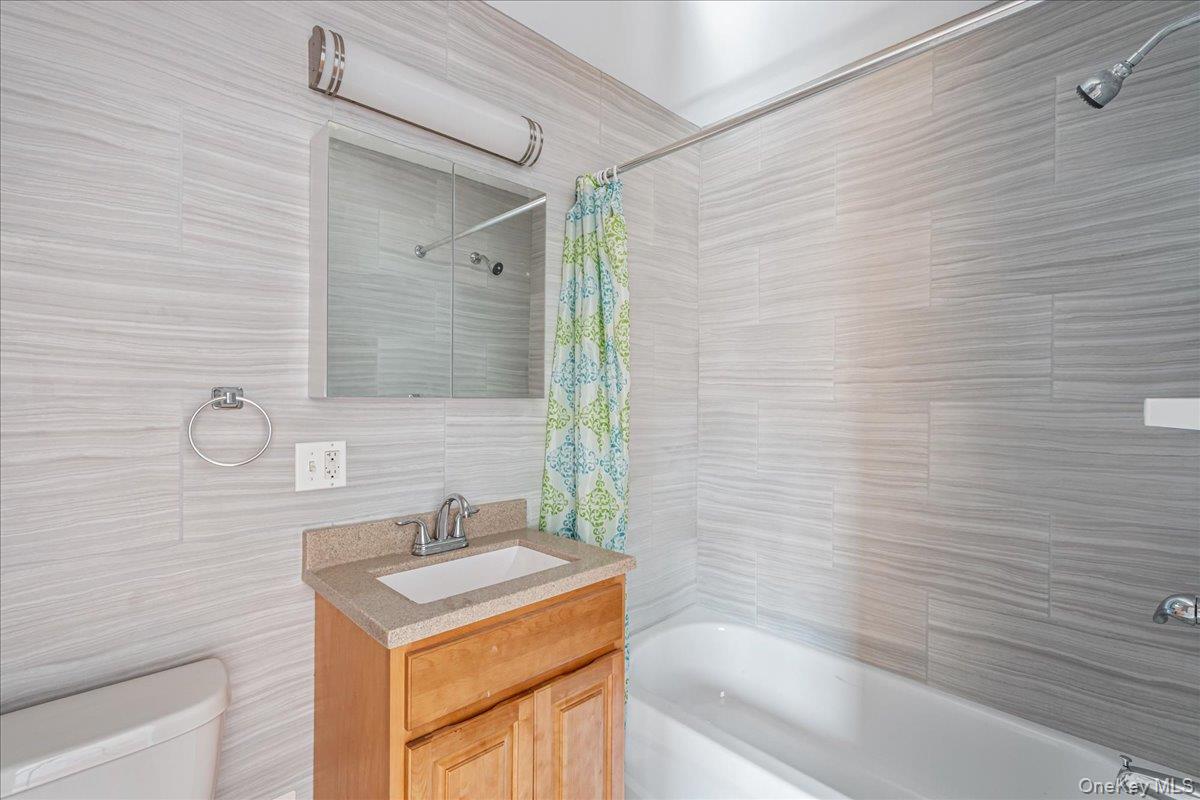 37 Jewel Street, Brooklyn, NY 11222