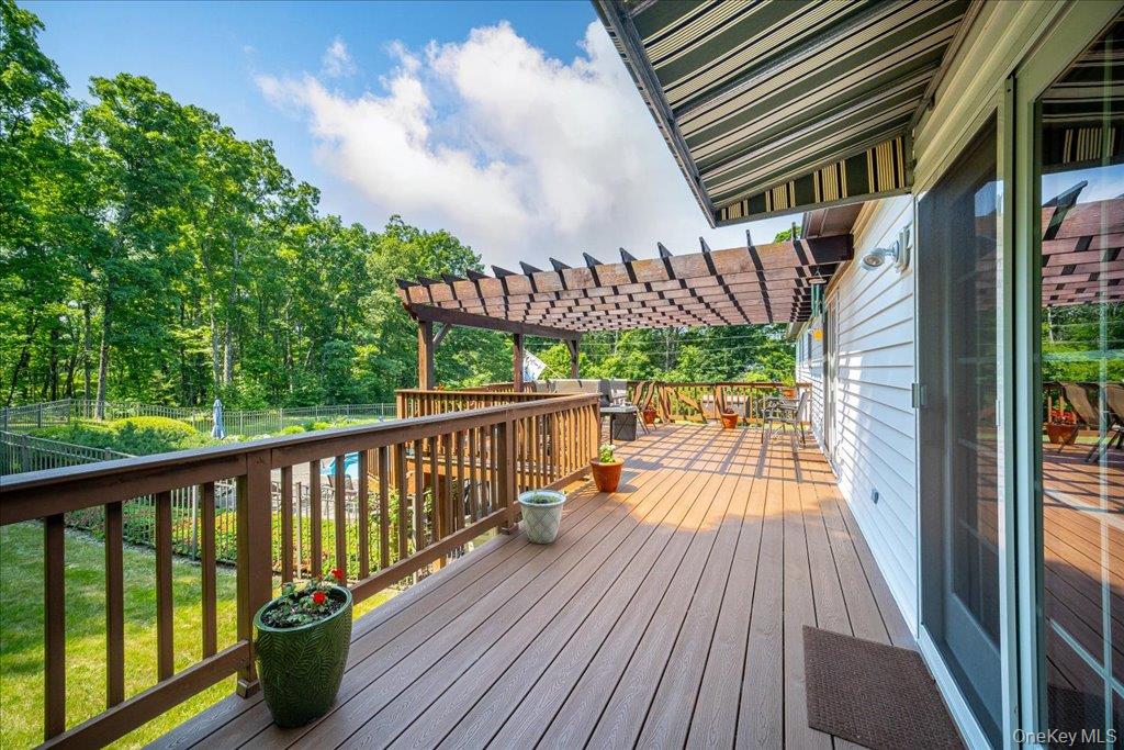 244 Rombout Road, Pleasant Valley, NY 12569