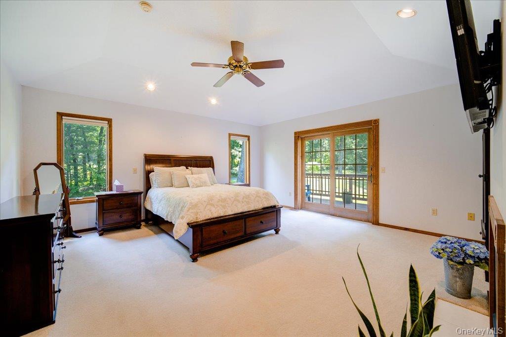 244 Rombout Road, Pleasant Valley, NY 12569