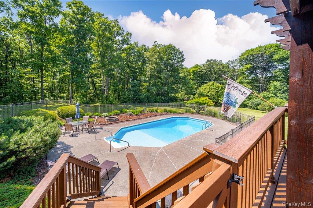 244 Rombout Road, Pleasant Valley, NY 12569