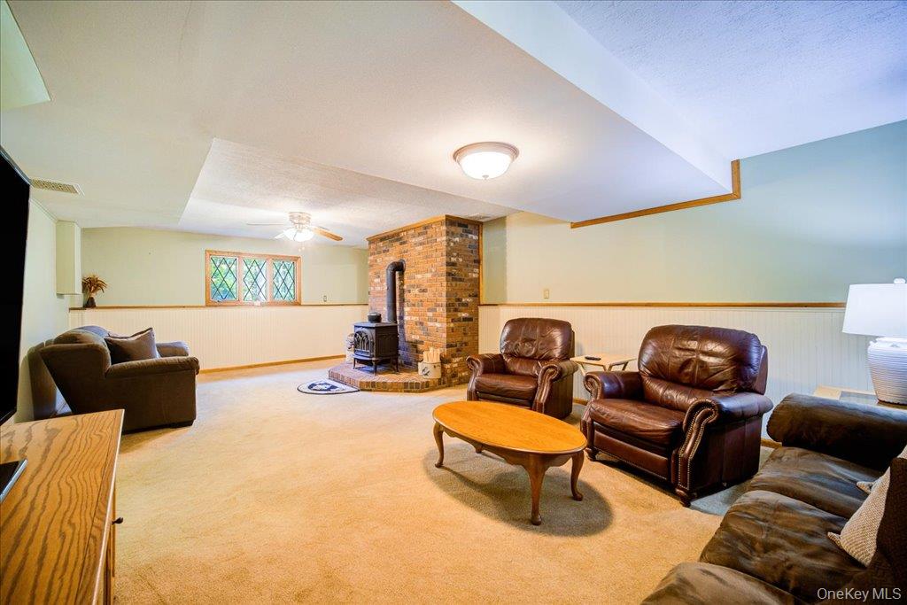 244 Rombout Road, Pleasant Valley, NY 12569