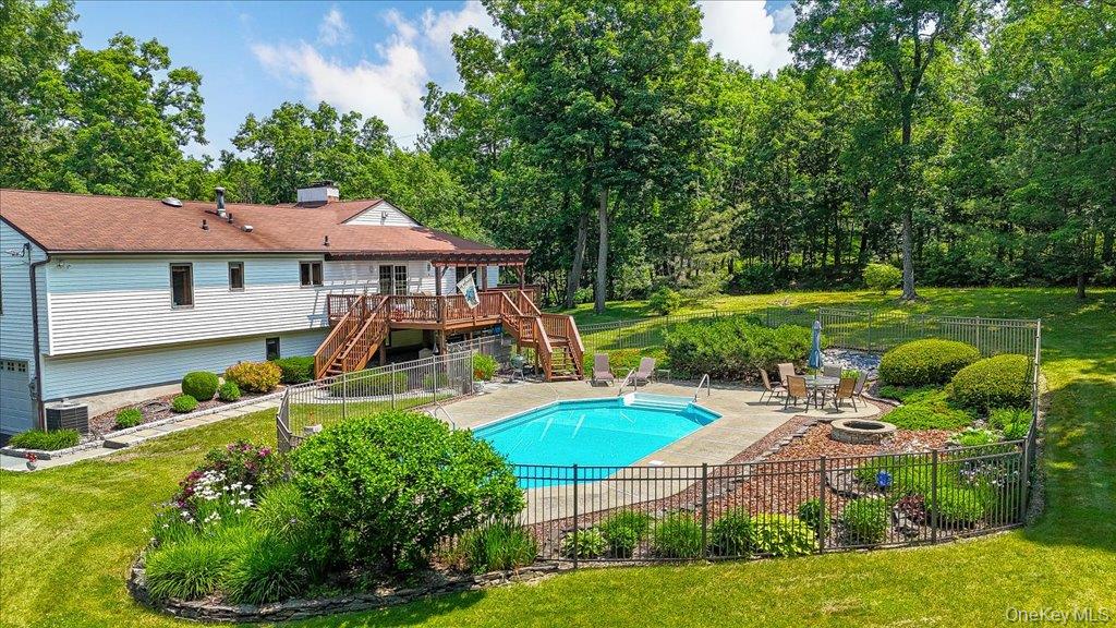 244 Rombout Road, Pleasant Valley, NY 12569