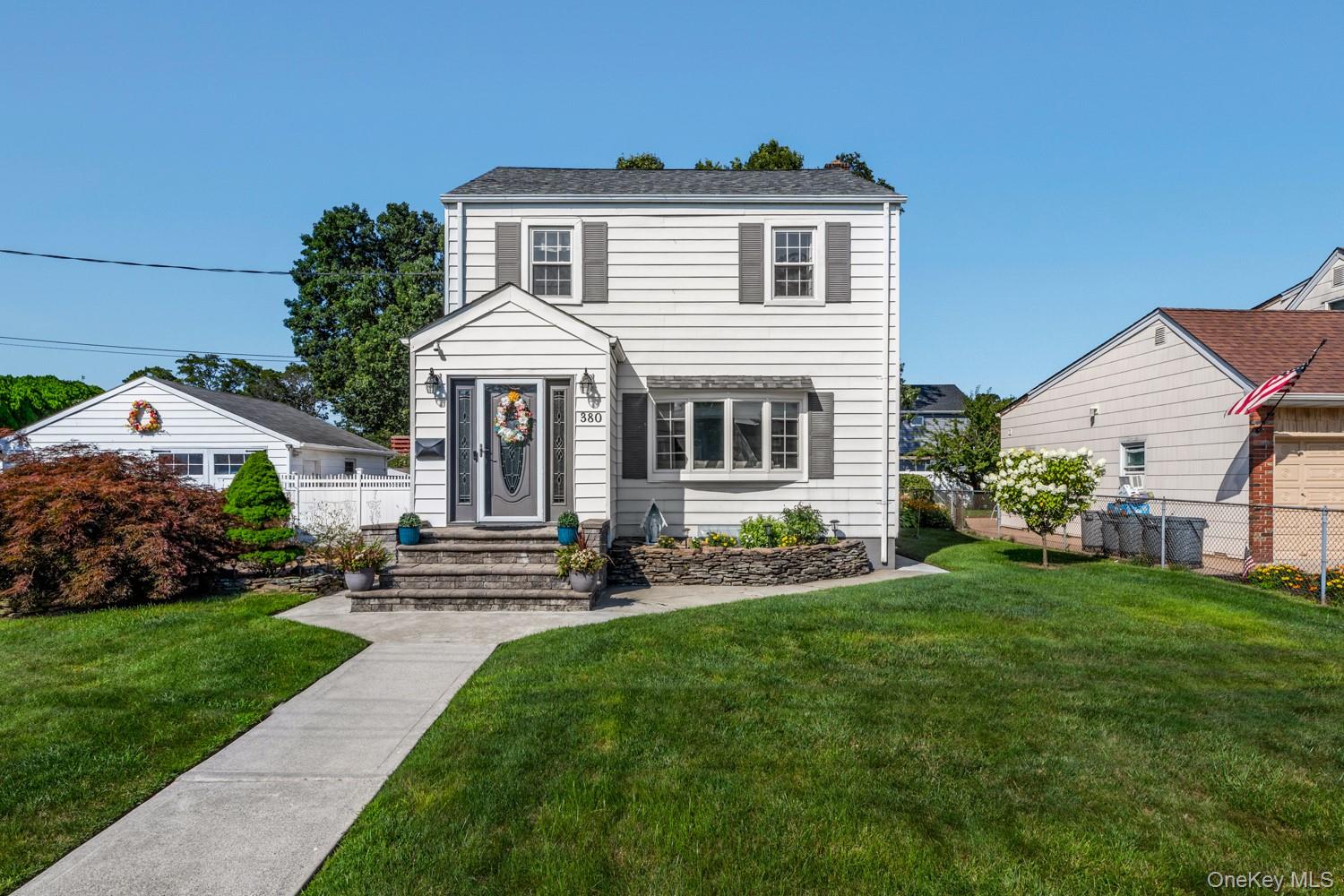 380 N Delaware Avenue, Lindenhurst, NY 11757