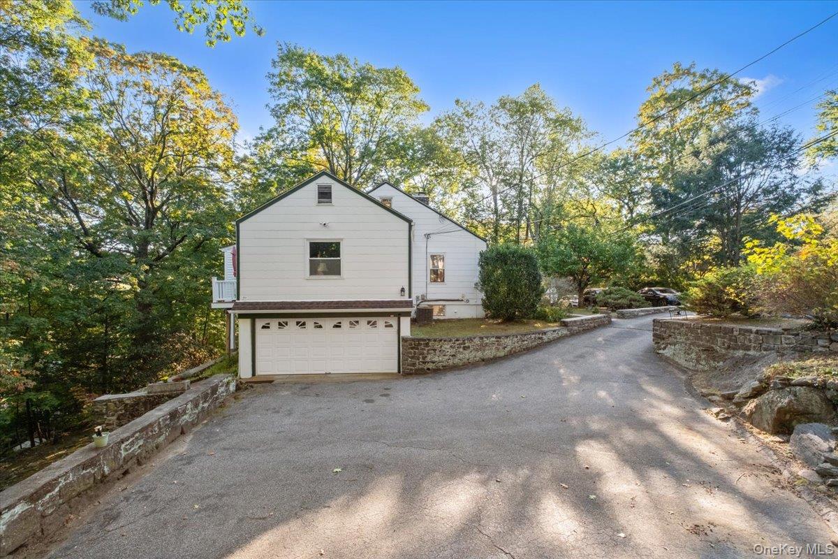 15 Shorthill Road, Ardsley, NY 10502