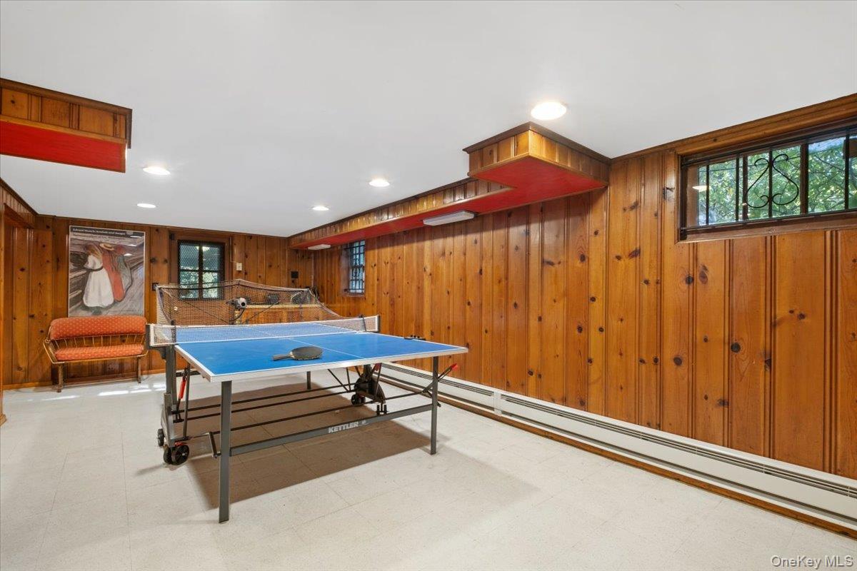 15 Shorthill Road, Ardsley, NY 10502