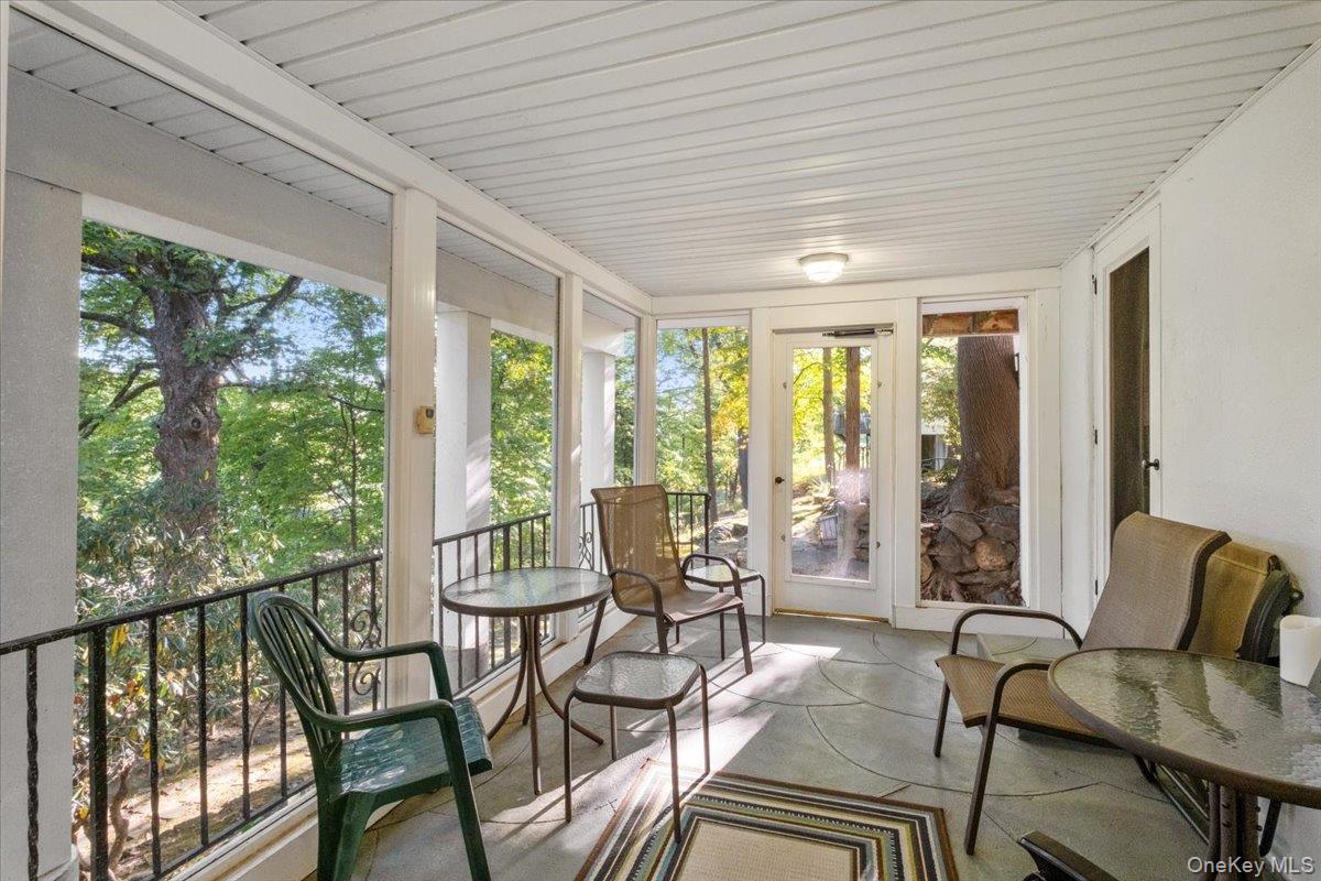 15 Shorthill Road, Ardsley, NY 10502