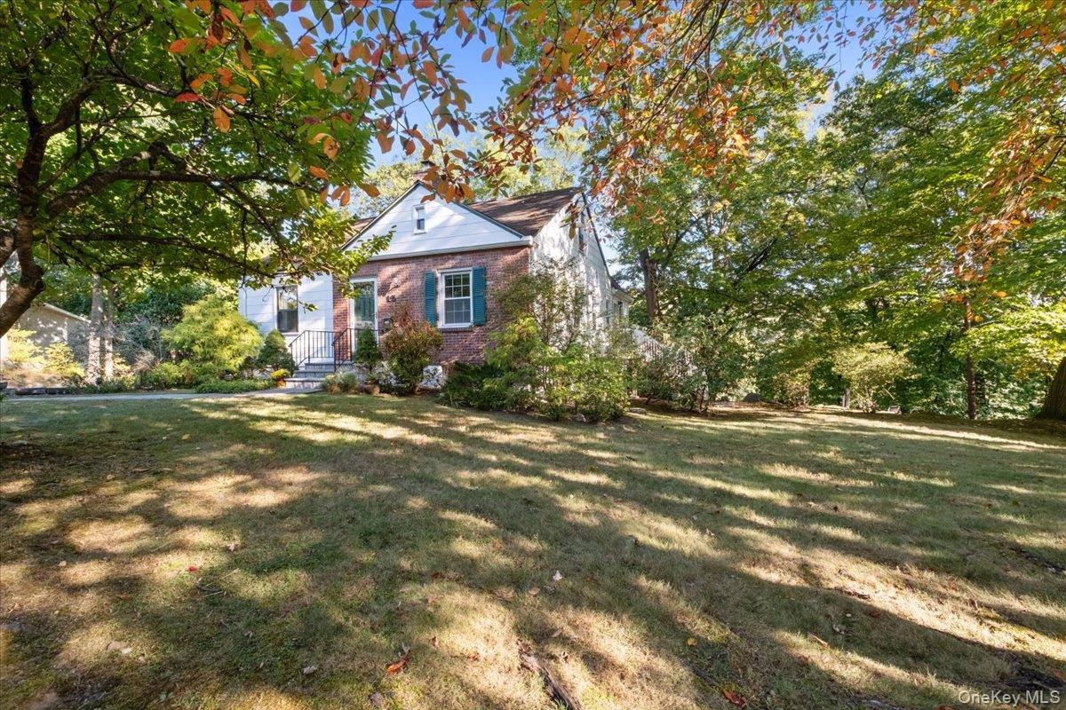 15 Shorthill Road, Ardsley, NY 10502