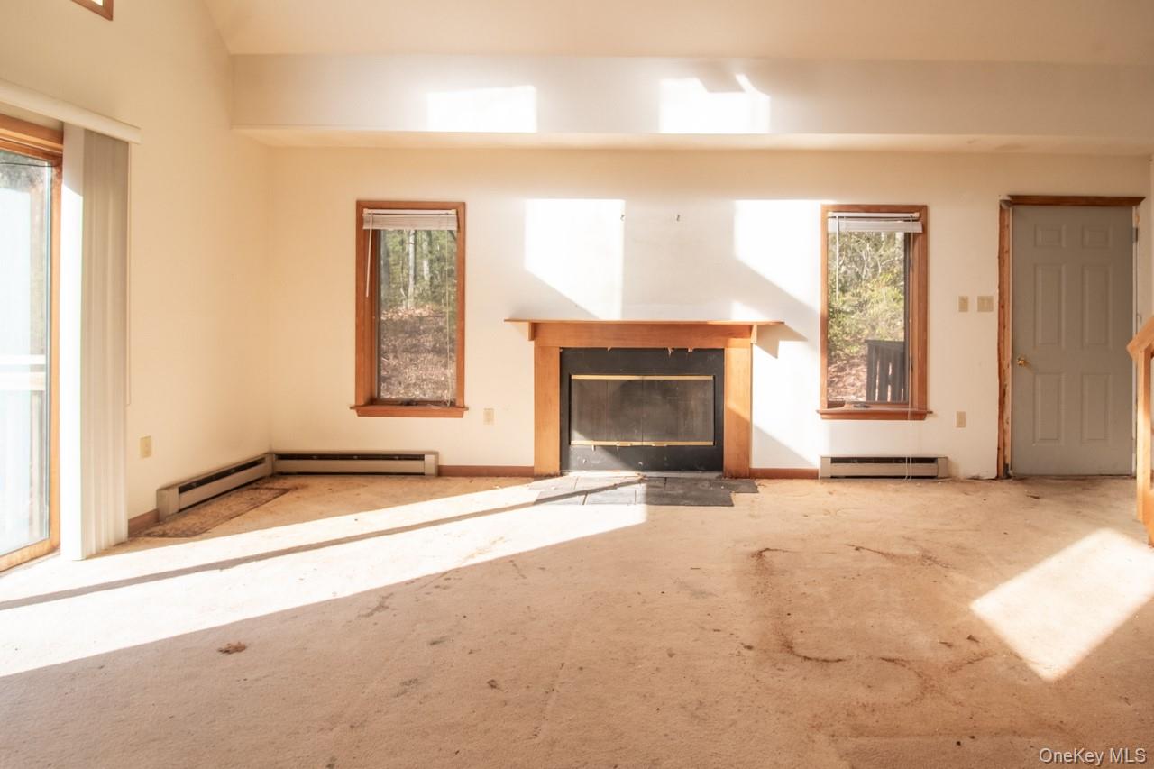 140 Stillerberg Strada, Rochester, NY 12446