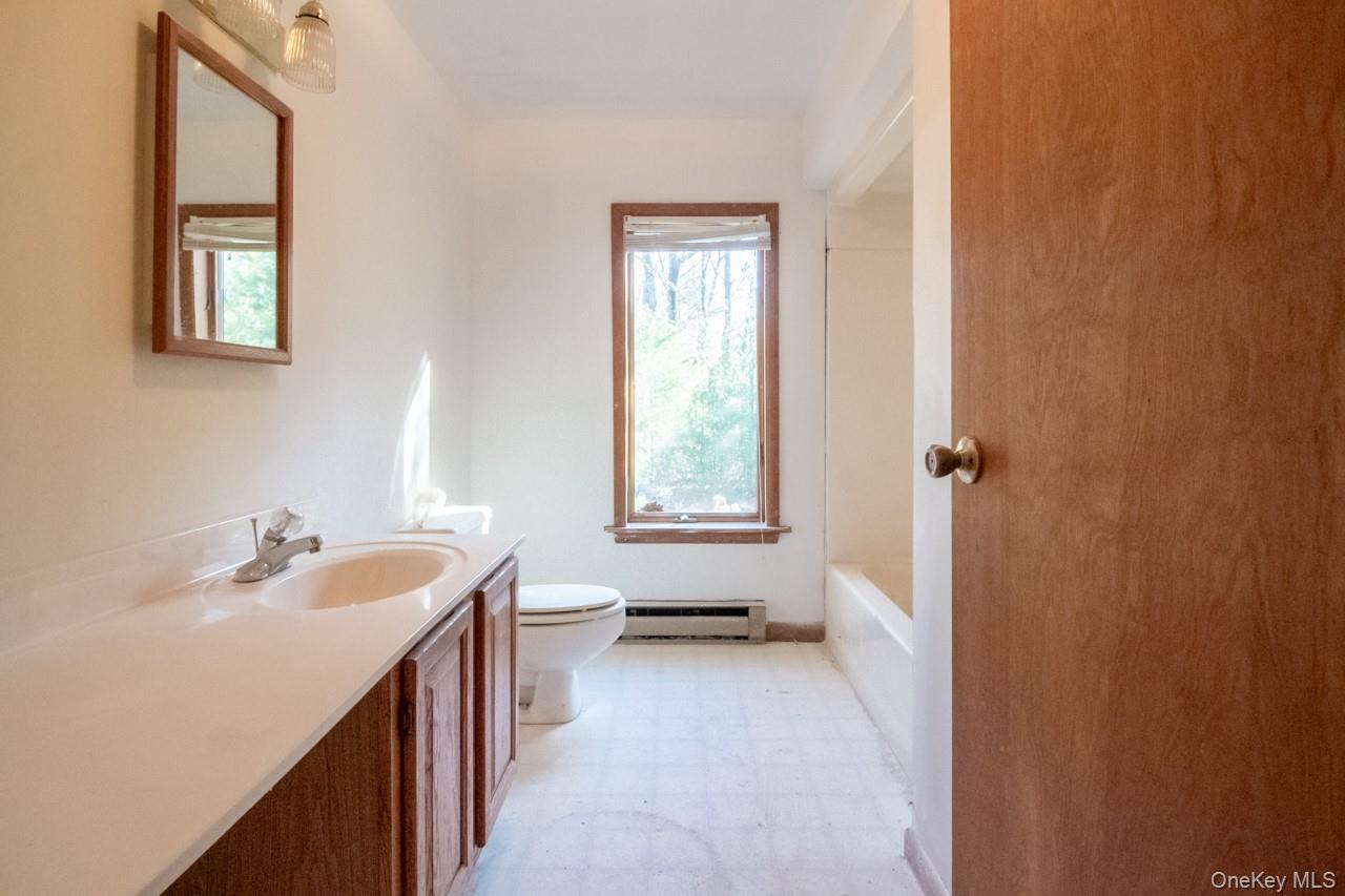 140 Stillerberg Strada, Rochester, NY 12446