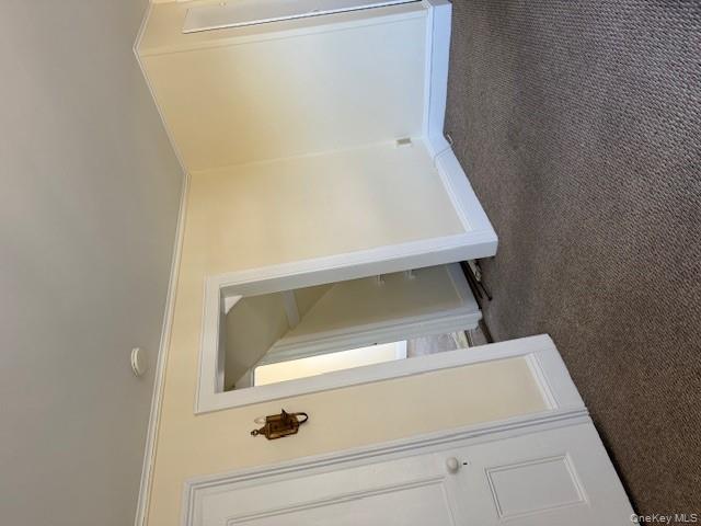 26 Oakland Avenue # 2R, Warwick, NY 10990