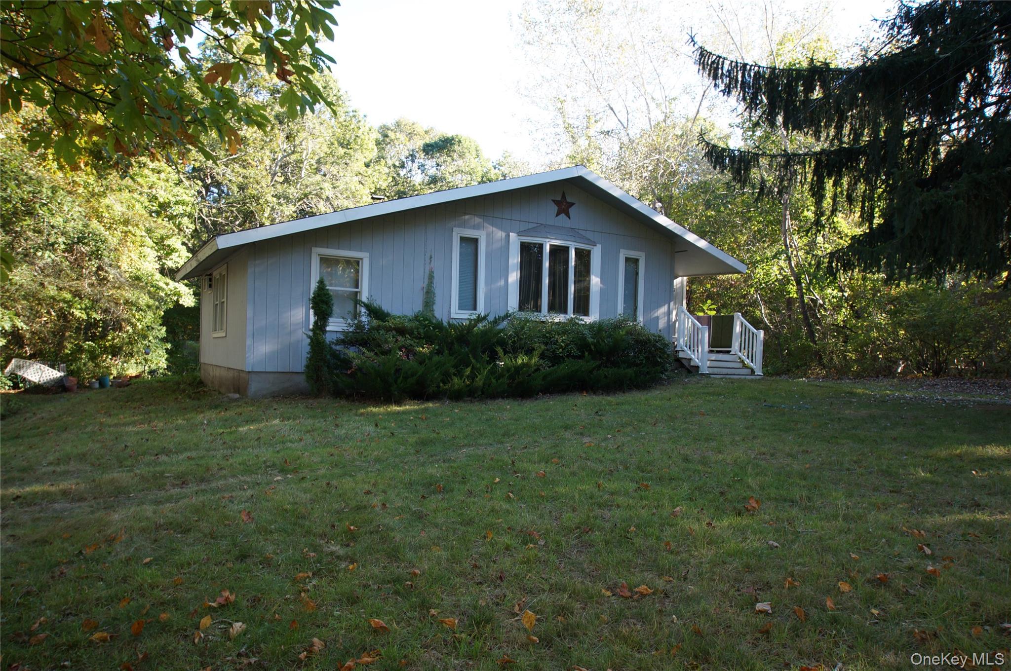 67 Old Country Road, East Quogue, NY 11942