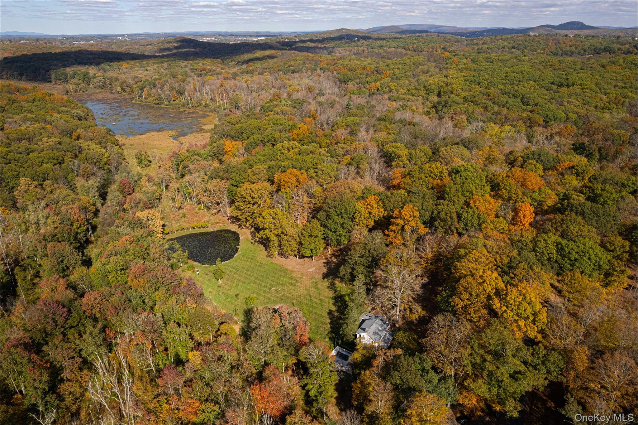 29 W Lake Road, Warwick, NY 10990