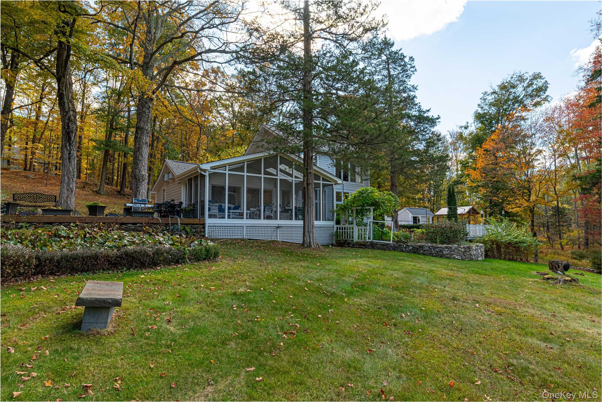 29 W Lake Road, Warwick, NY 10990