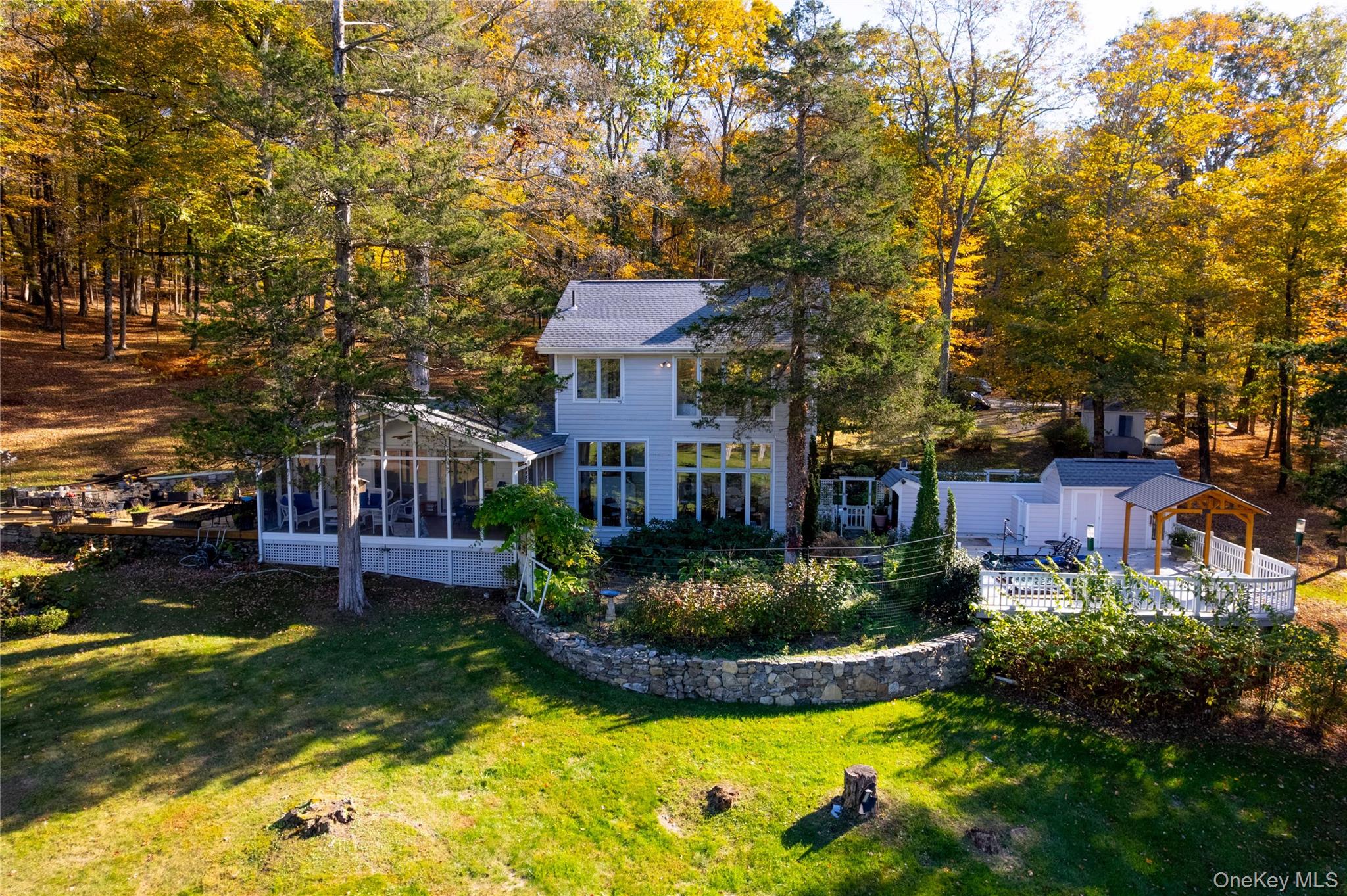 29 W Lake Road, Warwick, NY 10990