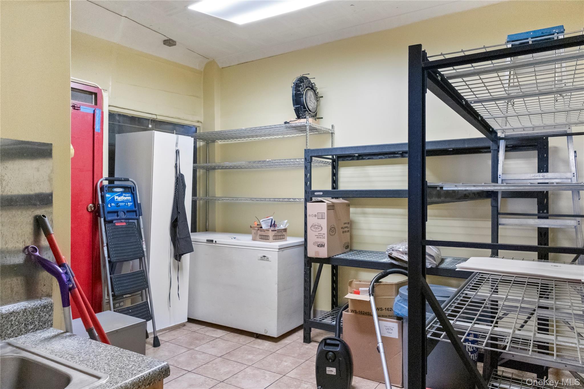 9-20 34th Avenue, Long Island City, NY 11106