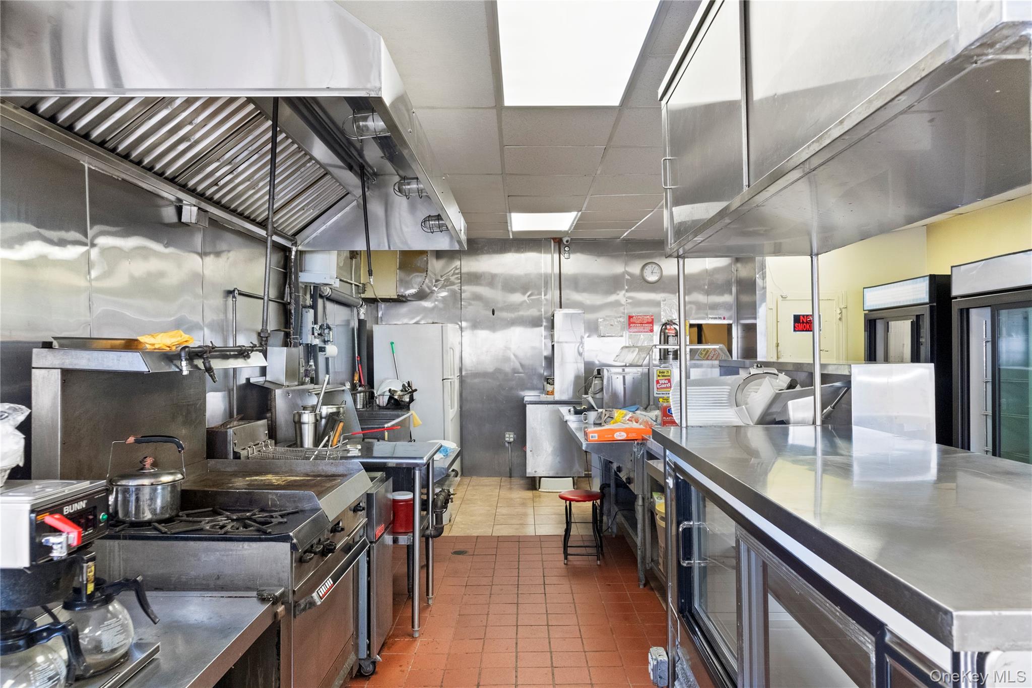 9-20 34th Avenue, Long Island City, NY 11106